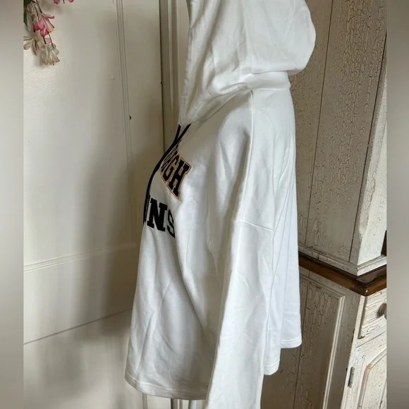 Reebok White NHL Penguins Hoodie - Picture 4 of 14